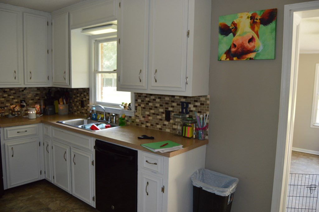 2079 Pinewood Road Sumter, SC 29154 - Photo 13 of 15