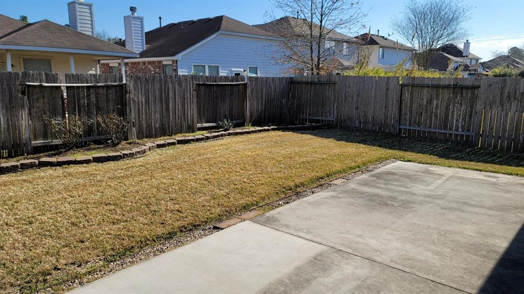 23614 Maple View Drive Spring, TX 77373 - Photo 20 of 23 a view of wooden fence and a pathway
