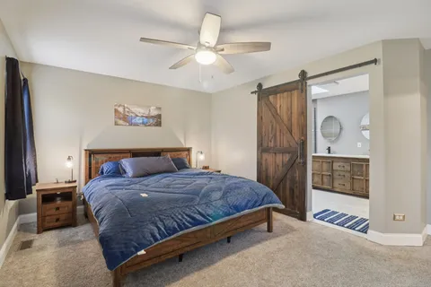 $425,000 | 220 Glenbrook Trail, McHenry, IL 60050