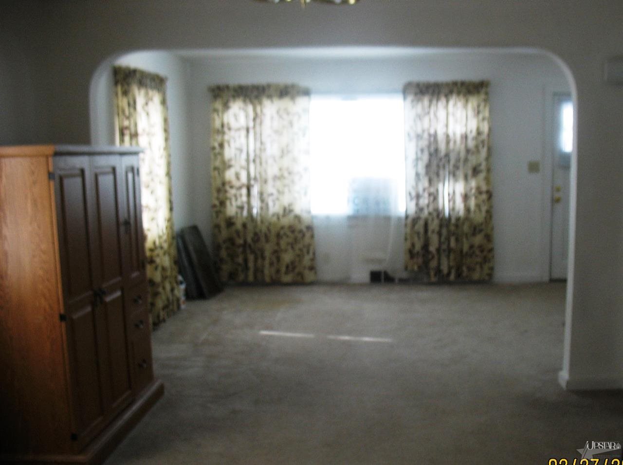 7409 Bluffton Road Fort Wayne, IN 46809 - Photo 3 of 10