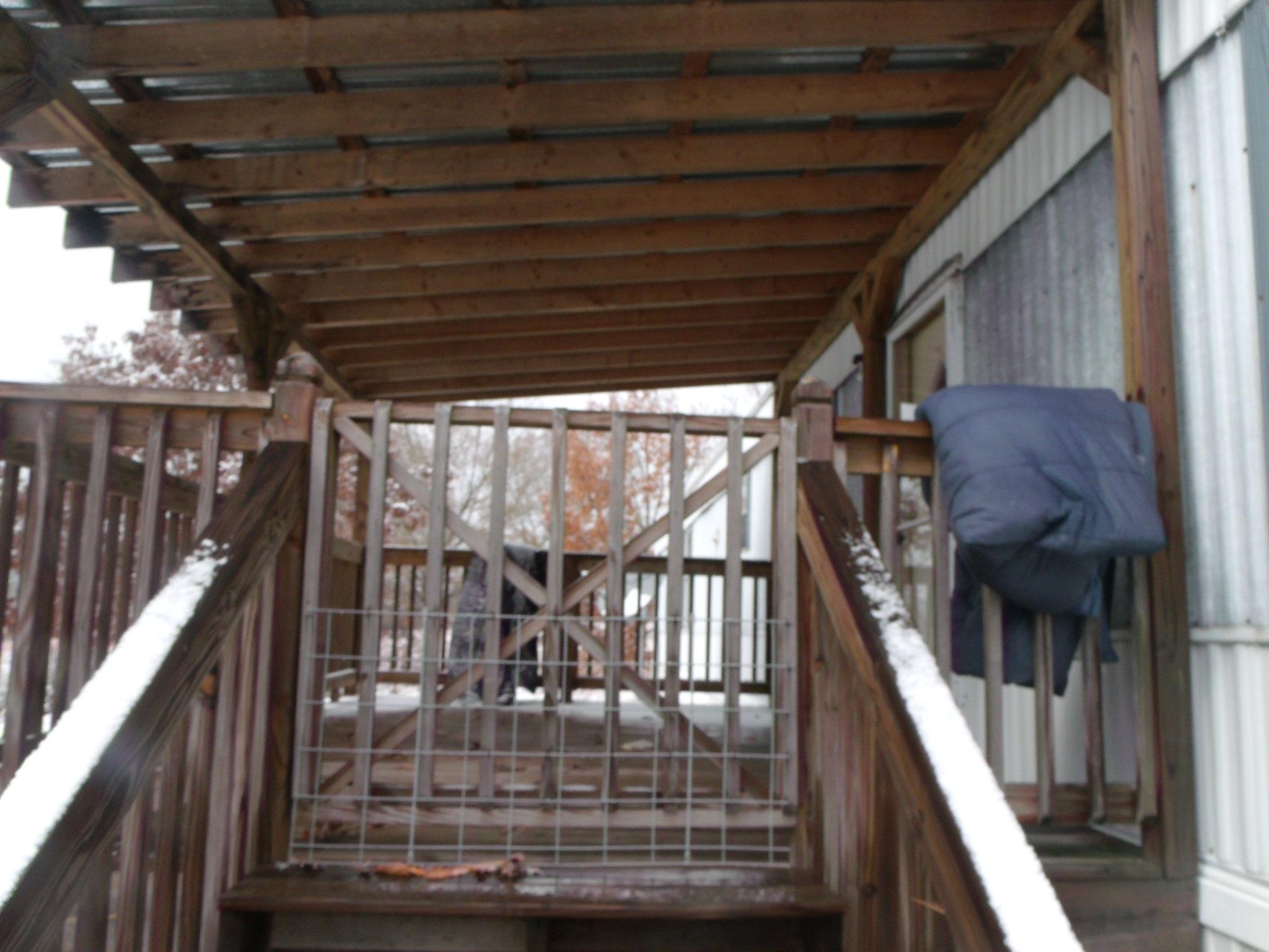 1646 Hopeless Road Dandridge, TN 37725 - Photo 13 of 19 porch 2