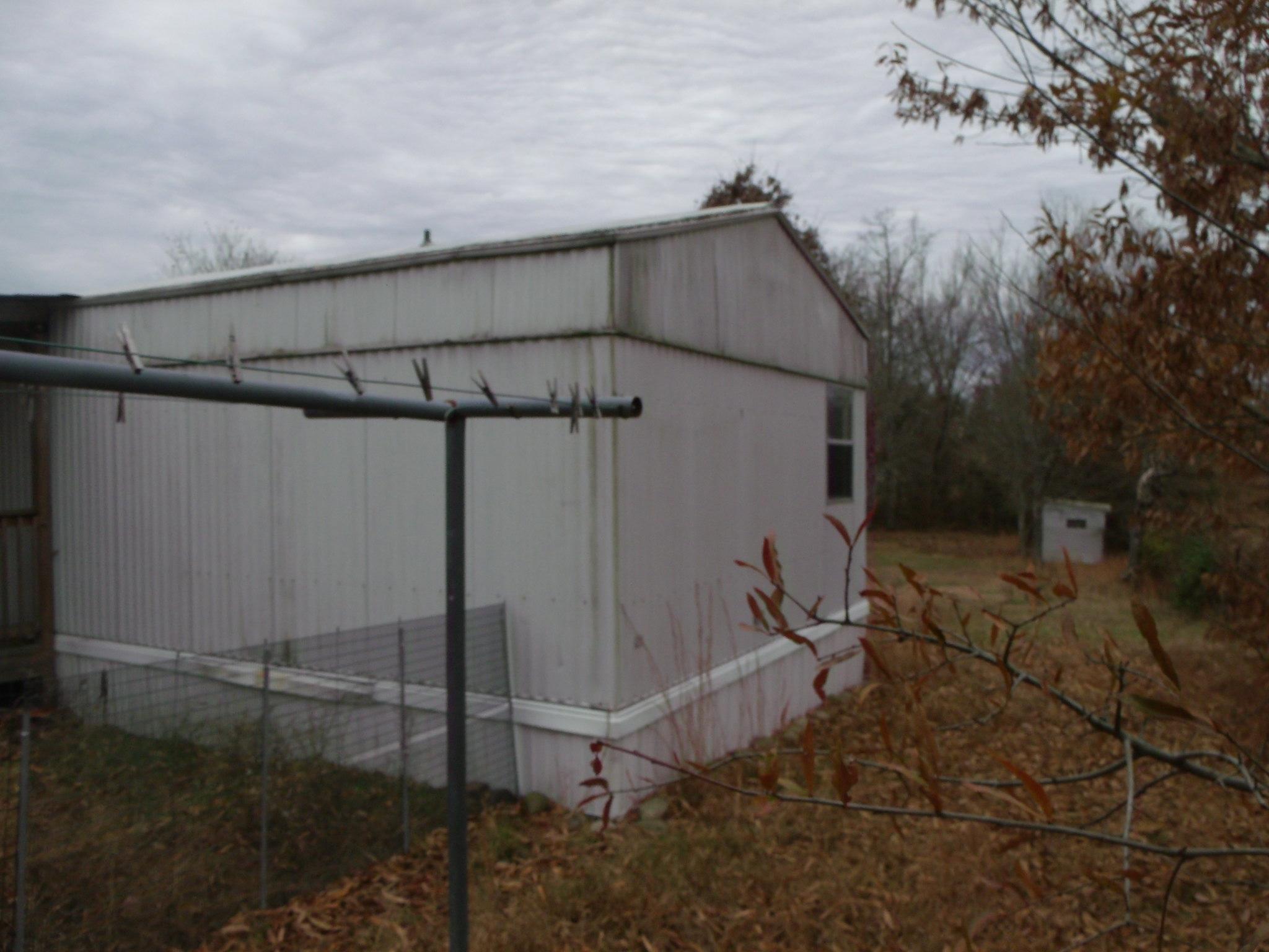 1646 Hopeless Road Dandridge, TN 37725 - Photo 14 of 19 right side
