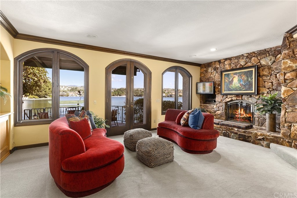 27681 Chapala Mission Viejo, CA 92692 - Photo 14 of 74