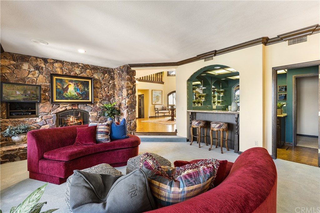 27681 Chapala Mission Viejo, CA 92692 - Photo 15 of 74