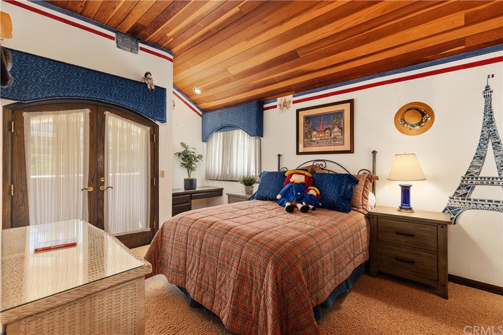 27681 Chapala Mission Viejo, CA 92692 - Photo 32 of 74