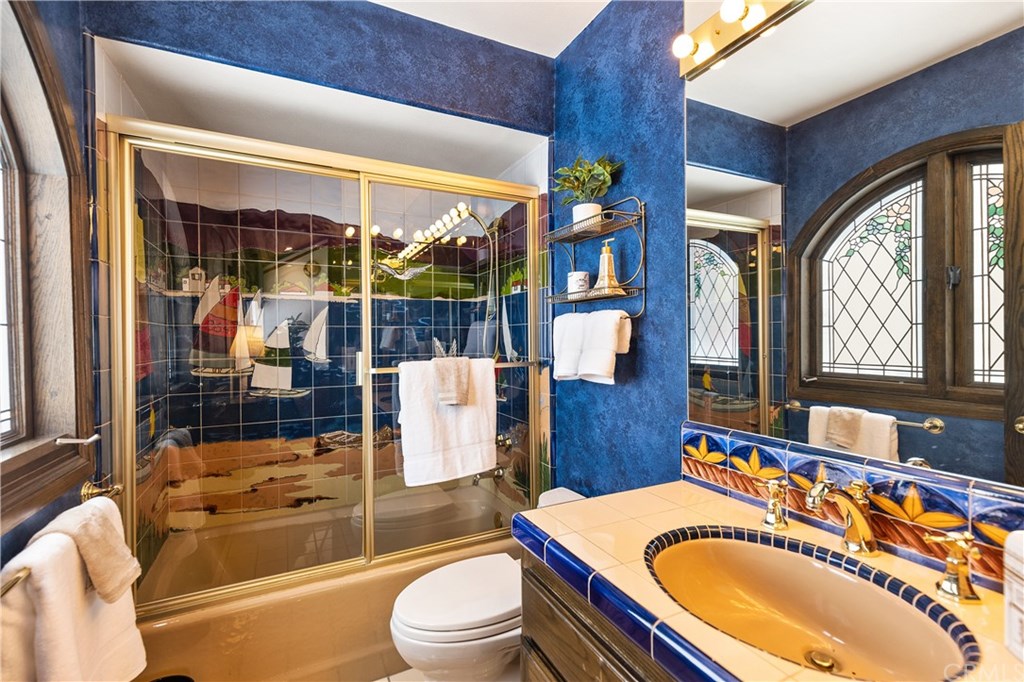 27681 Chapala Mission Viejo, CA 92692 - Photo 33 of 74