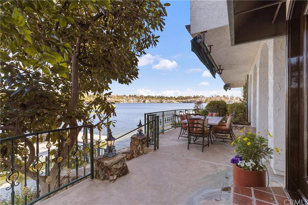 27681 Chapala Mission Viejo, CA 92692 - Photo 40 of 74