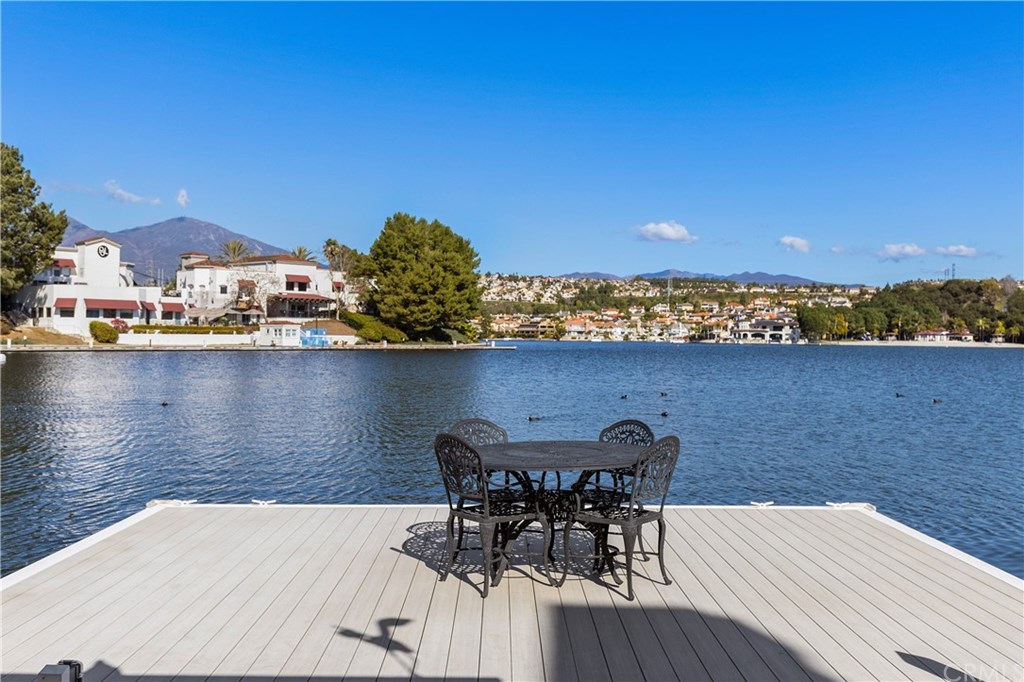 27681 Chapala Mission Viejo, CA 92692 - Photo 43 of 74