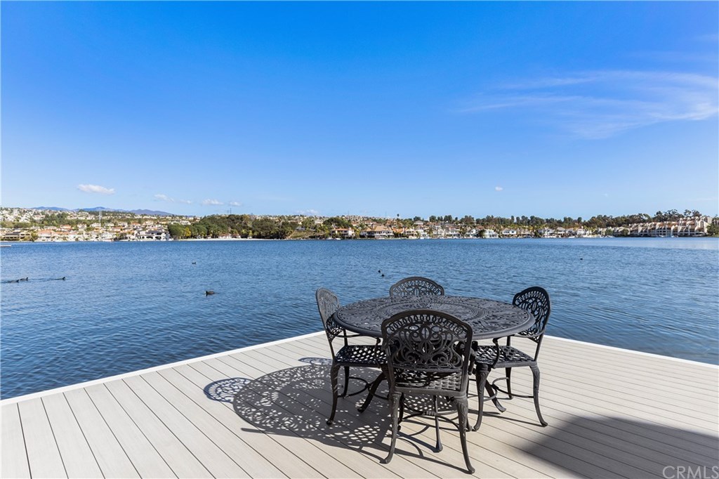 27681 Chapala Mission Viejo, CA 92692 - Photo 44 of 74