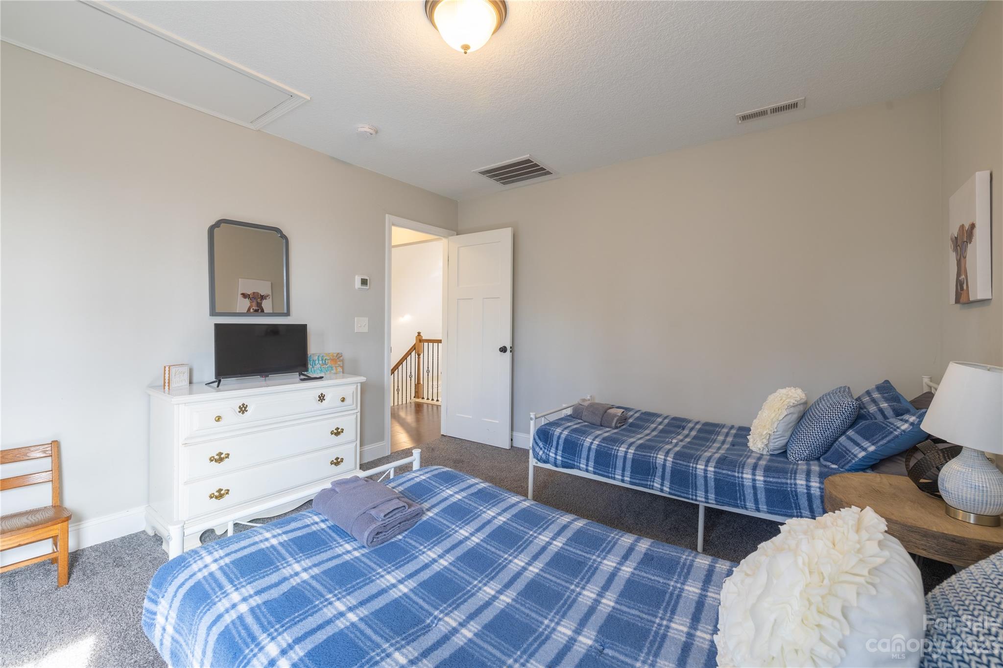 1218 Summer Road Hendersonville, NC 28792 - Photo 28 of 48 Gallery Image 28