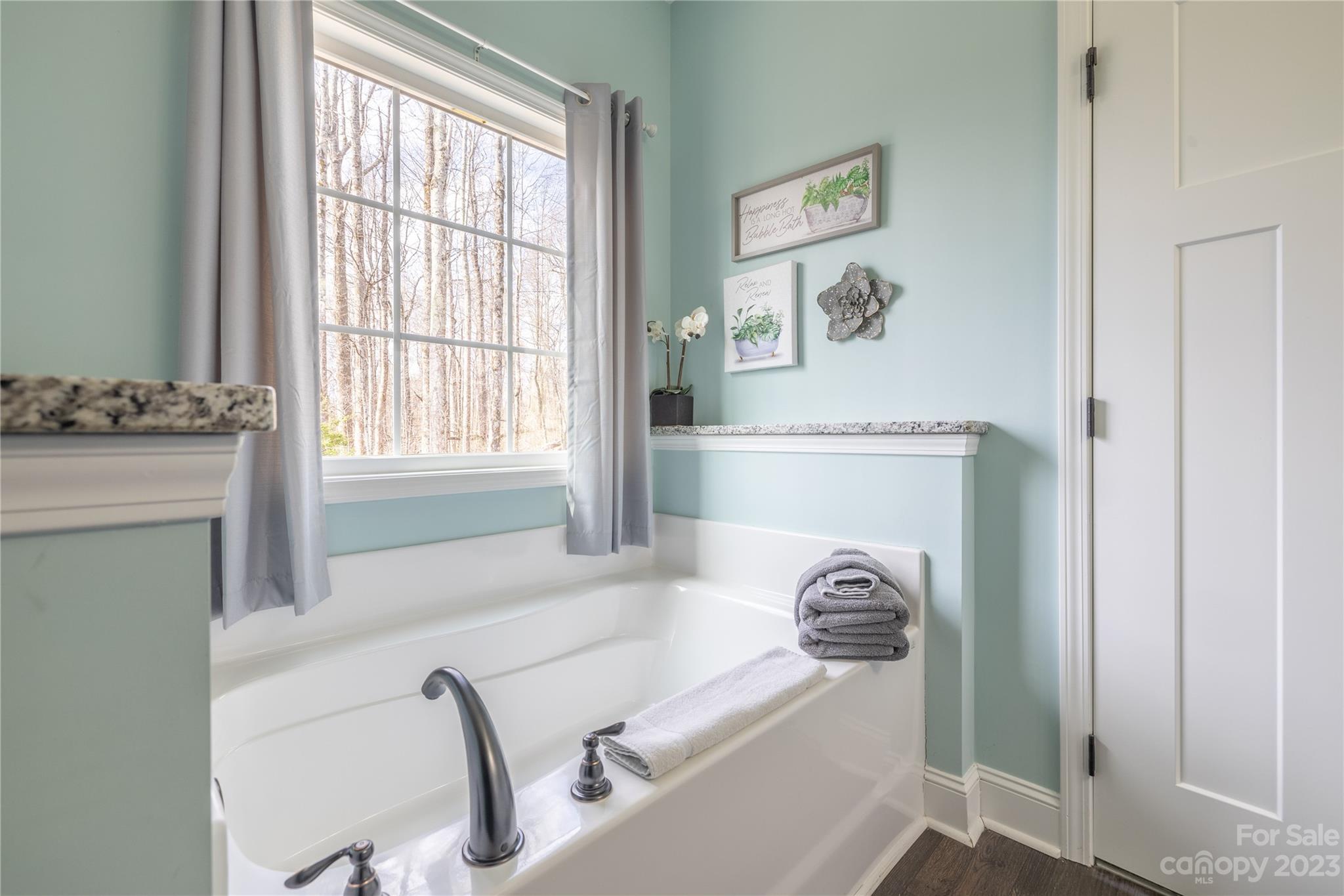 1218 Summer Road Hendersonville, NC 28792 - Photo 35 of 48 Gallery Image 35