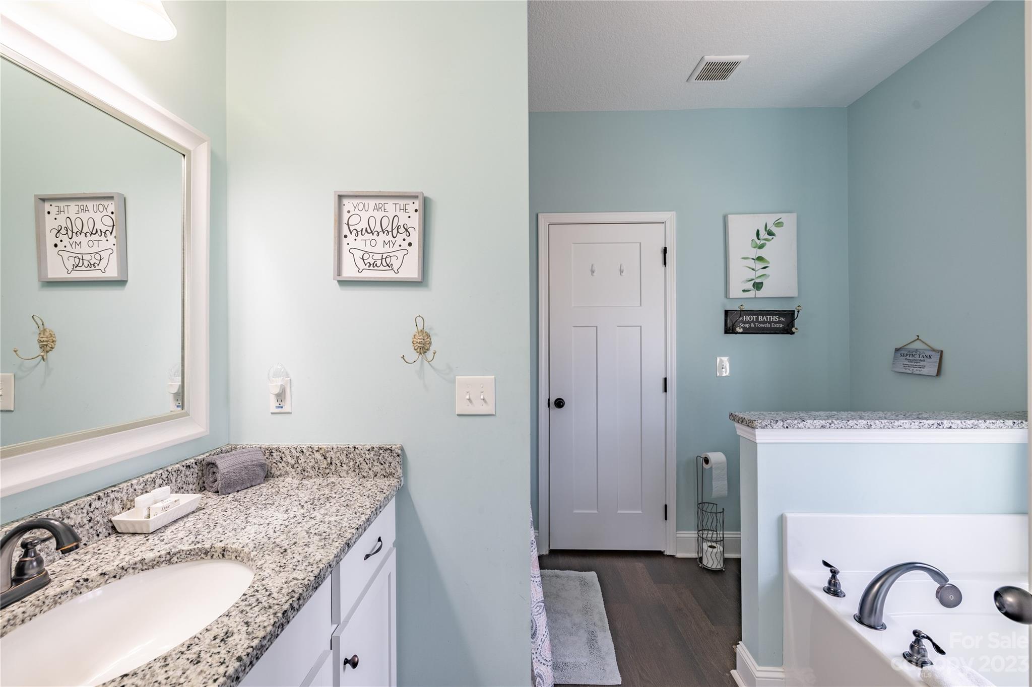 1218 Summer Road Hendersonville, NC 28792 - Photo 37 of 48 Gallery Image 37