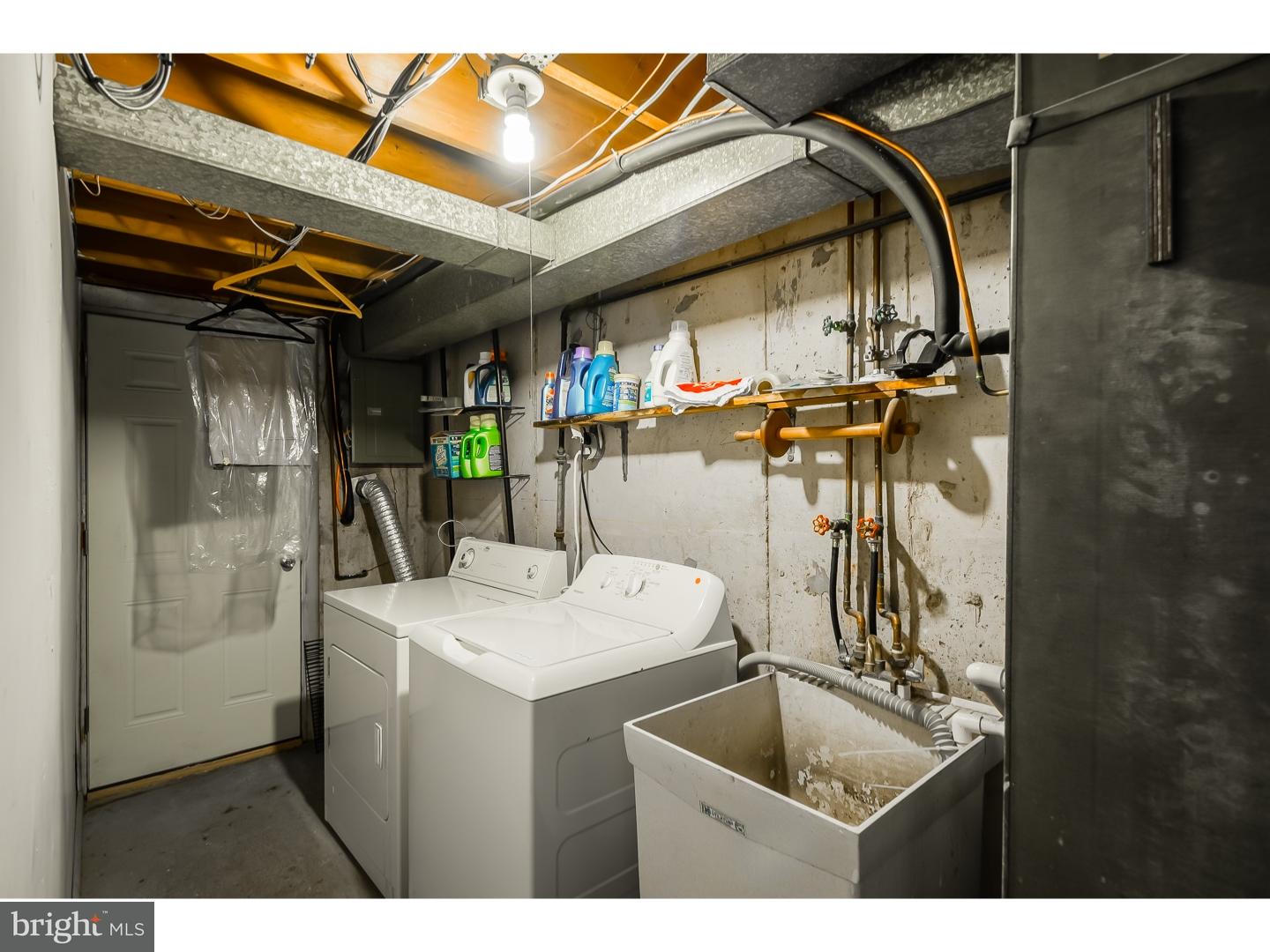10216 Calera Road Philadelphia, PA 19114 - Photo 20 of 22 Laundry Room
