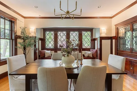 $3,099,000 | 4 Lawrence Street, Winchester, MA 01890