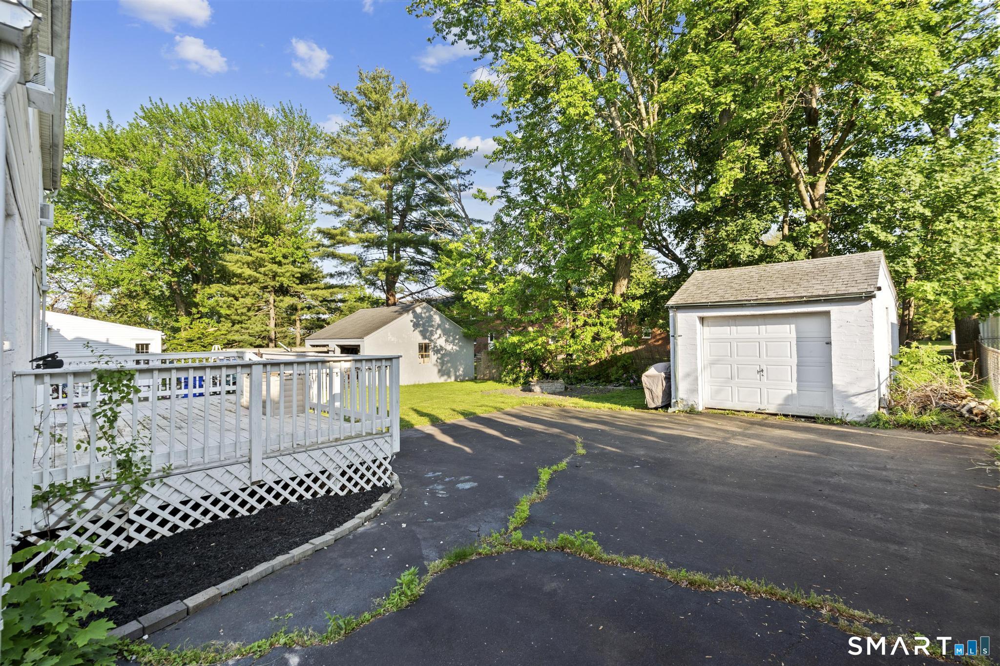 81 Belcher Road Wethersfield, CT 06109 - Photo 17 of 18
