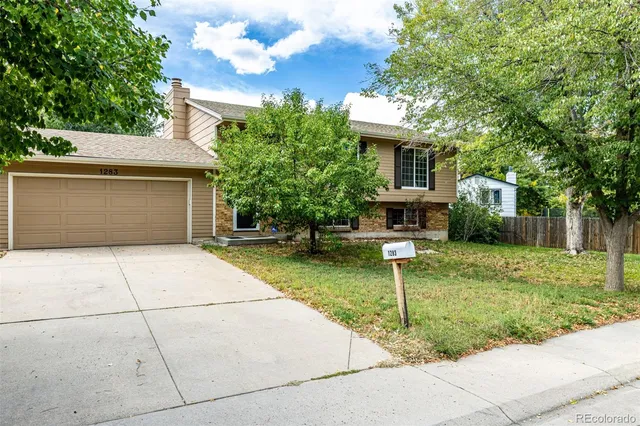 $419,999 | 1283 South Bahama Street, Aurora, CO 80017