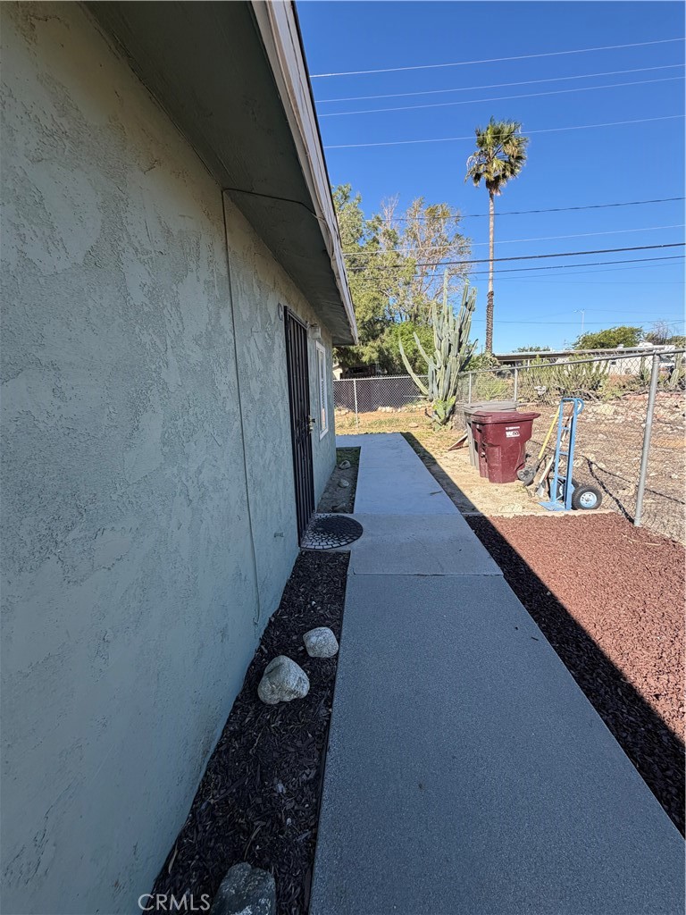 263 North Evans Street Banning, CA 92220 - Photo 17 of 25