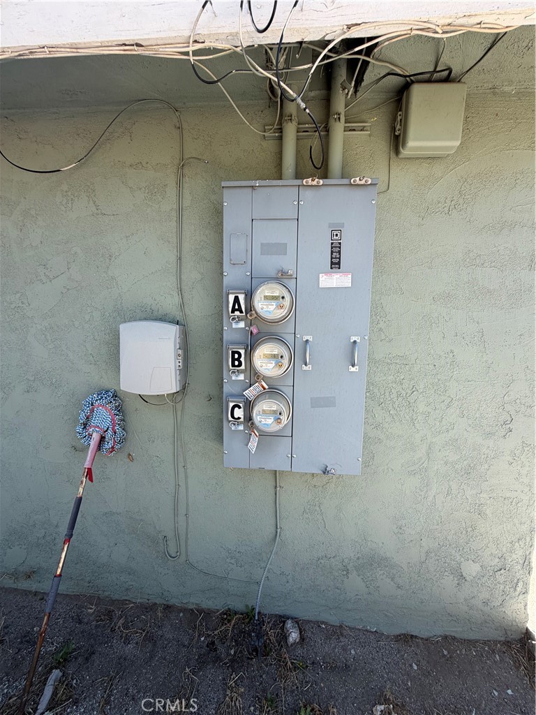 263 North Evans Street Banning, CA 92220 - Photo 22 of 25