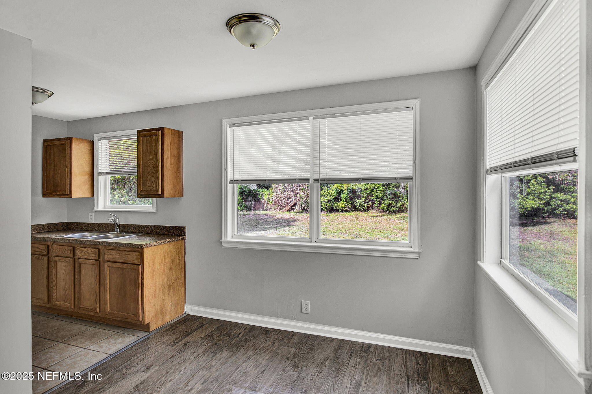 7328 Warner Drive Jacksonville, FL 32244 - Photo 7 of 25 Dining Area