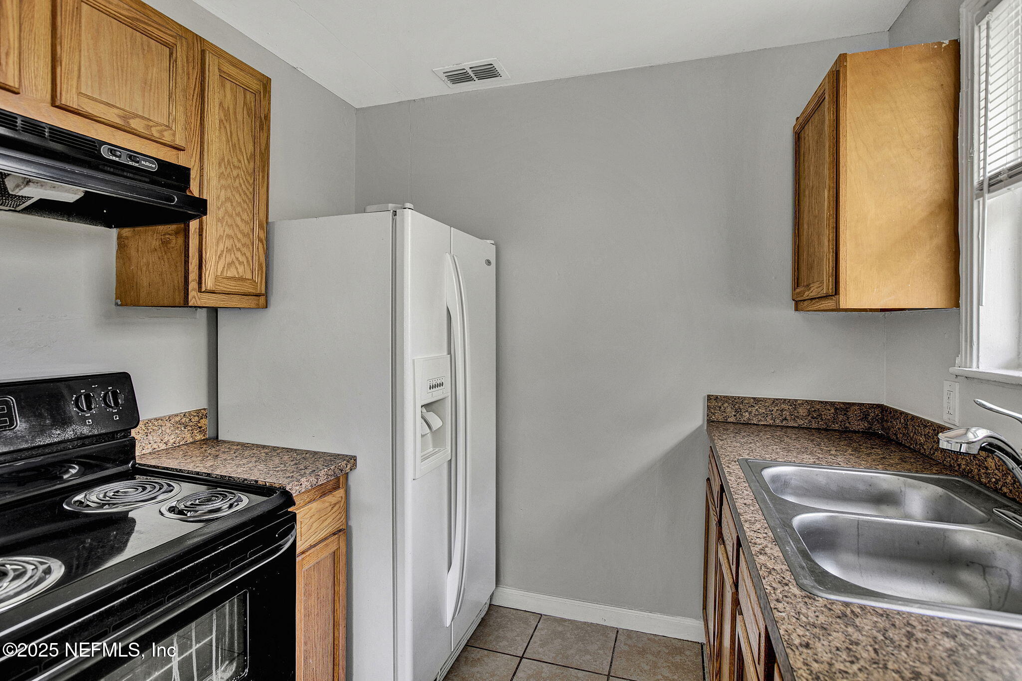 7328 Warner Drive Jacksonville, FL 32244 - Photo 8 of 25 Kitchen