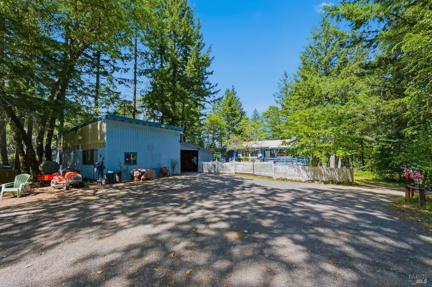 31300 Sherwood Road Willits, CA 95490 - Photo 42 of 57