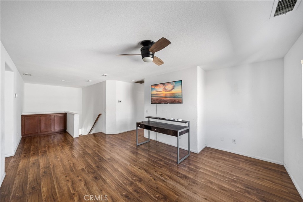 17806 Cedarwood Drive Riverside, CA 92503 - Photo 14 of 29