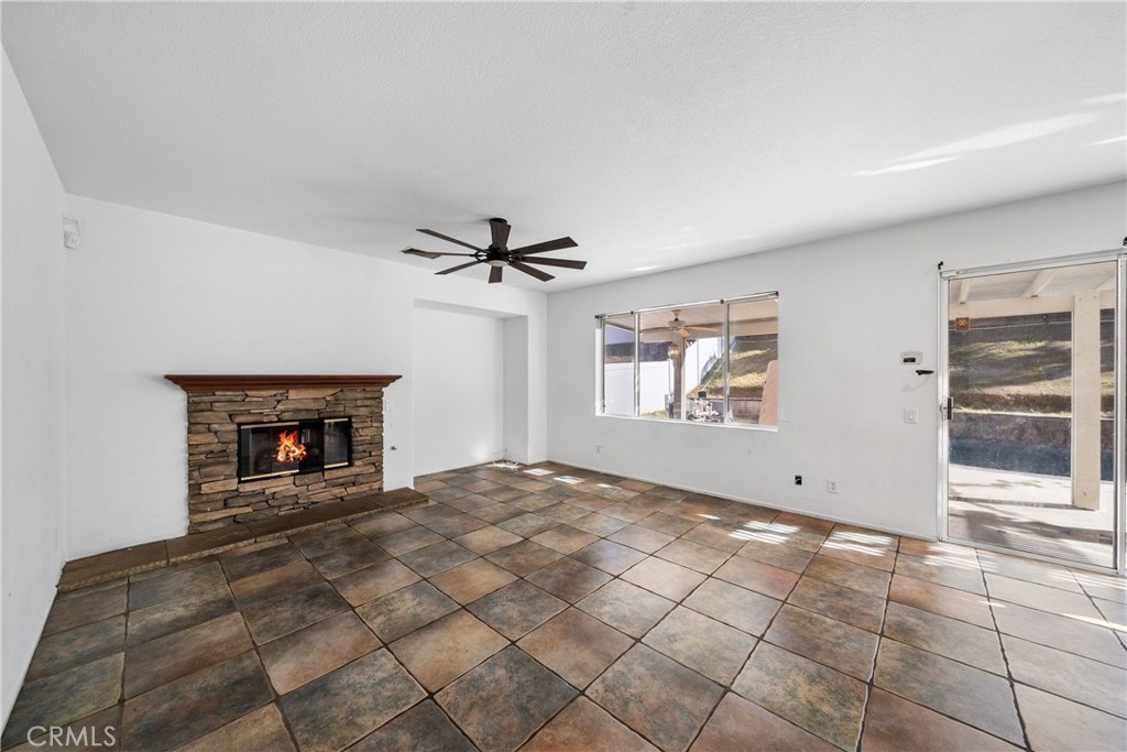 17806 Cedarwood Drive Riverside, CA 92503 - Photo 5 of 29