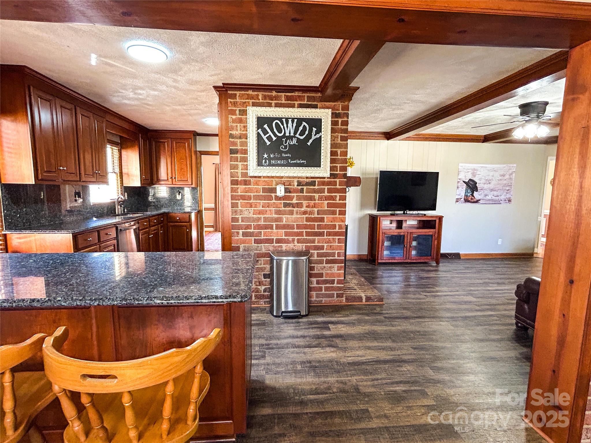 925 Belmorrow Drive Charlotte, NC 28214 - Photo 7 of 46