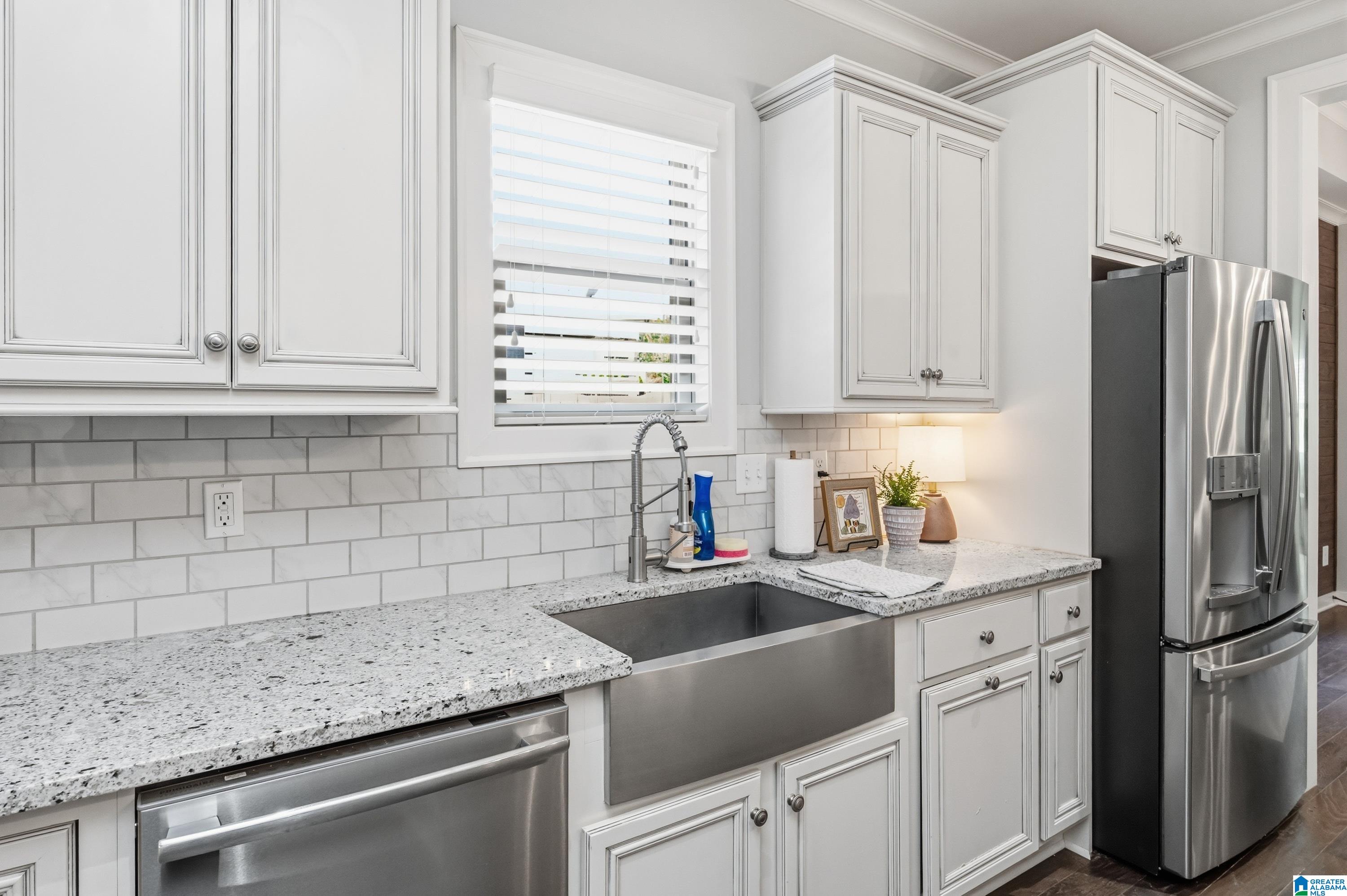 2752 Montauk Road Birmingham, AL 35226 - Photo 11 of 90