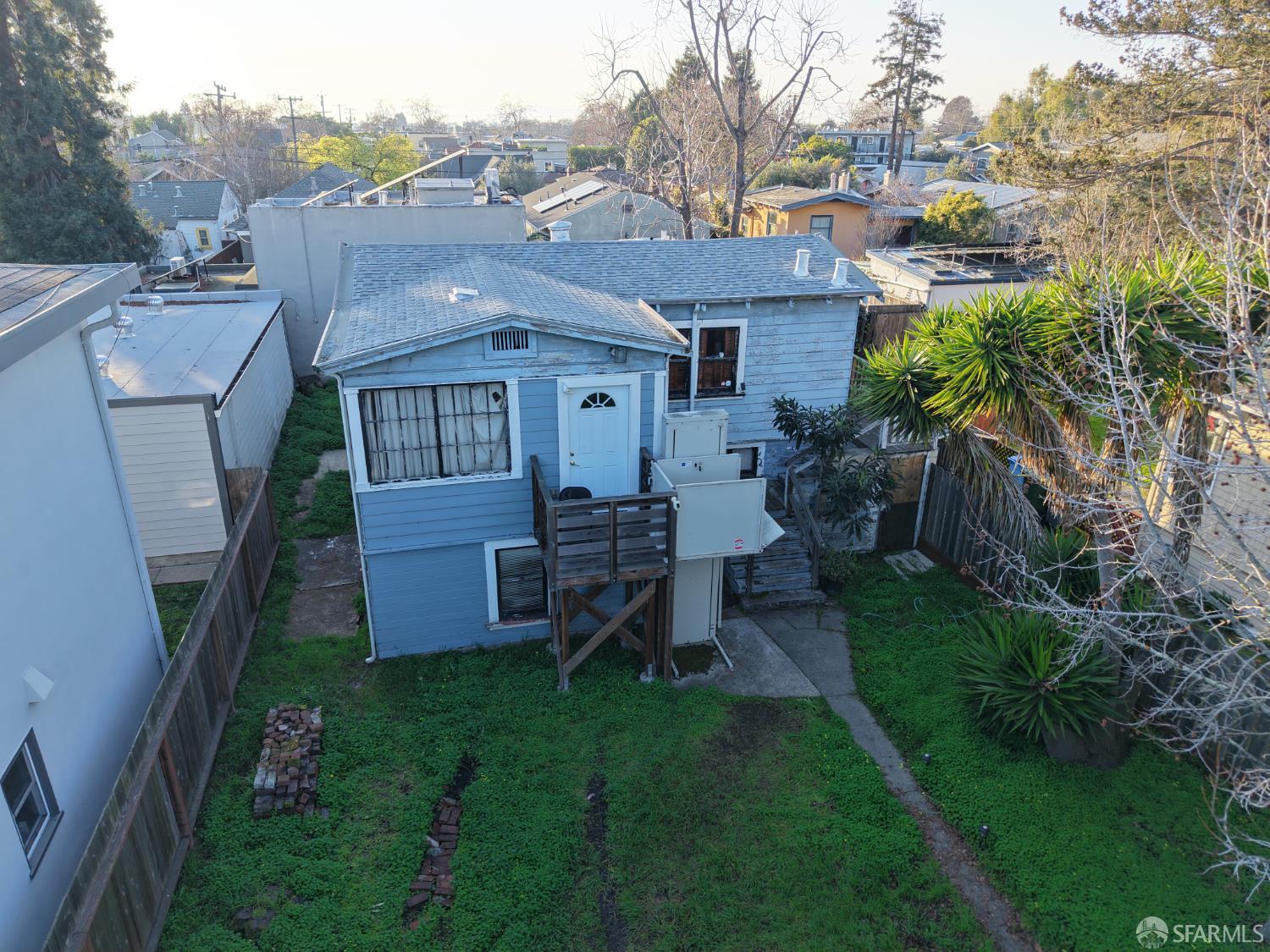 2324 Browning Street Berkeley, CA 94702 - Photo 6 of 9