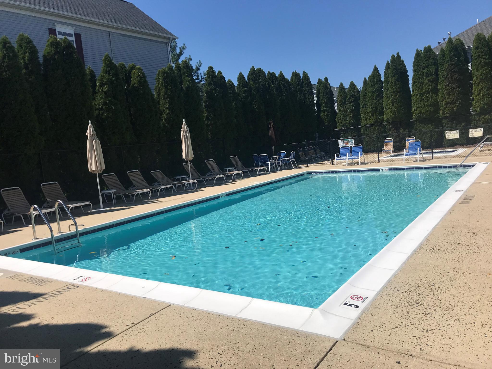 511 Constellation Square Southeast, Unit E Leesburg, VA 20175 - Photo 30 of 34 Community Pool