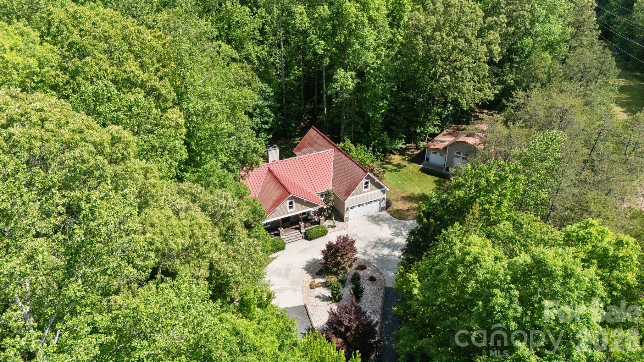 2599 Highway 557 Clover, SC 29710 - Photo 3 of 48