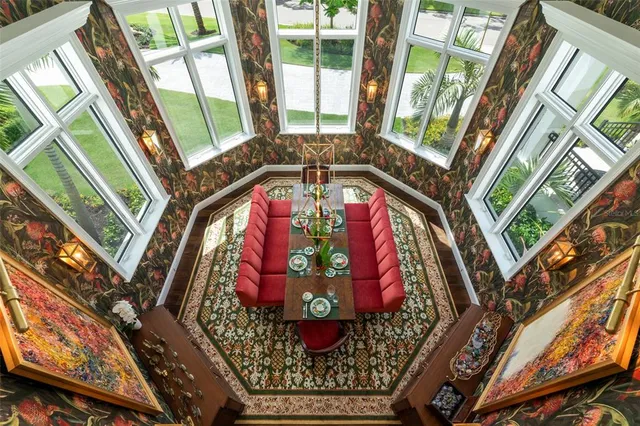 $8,500,000 | 501 Harbor Point Road, Longboat Key, FL 34228