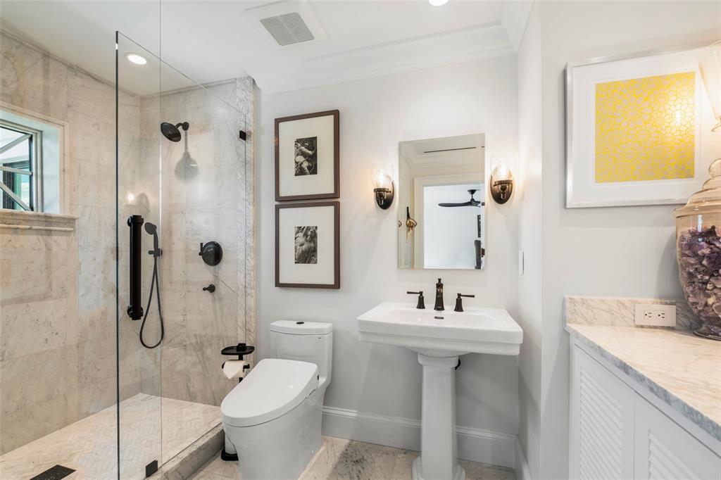 501 Harbor Point Road Longboat Key, FL 34228 - Photo 39 of 78