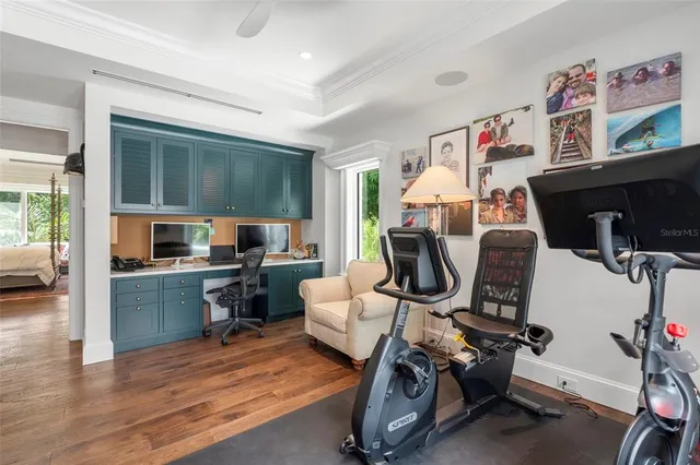 $8,500,000 | 501 Harbor Point Road, Longboat Key, FL 34228