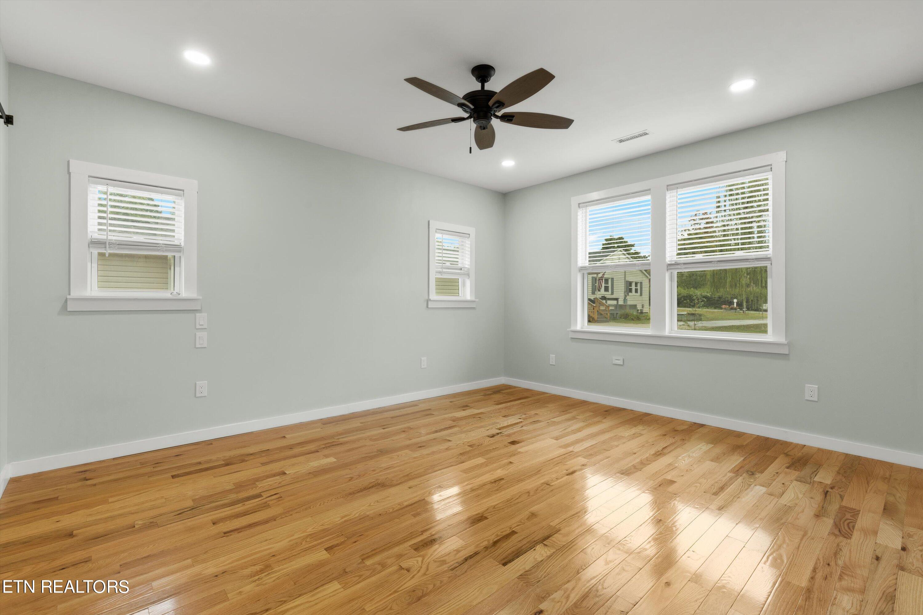 305 Taylor Road Knoxville, TN 37920 - Photo 21 of 28 14-305TaylorRdEDIT-13