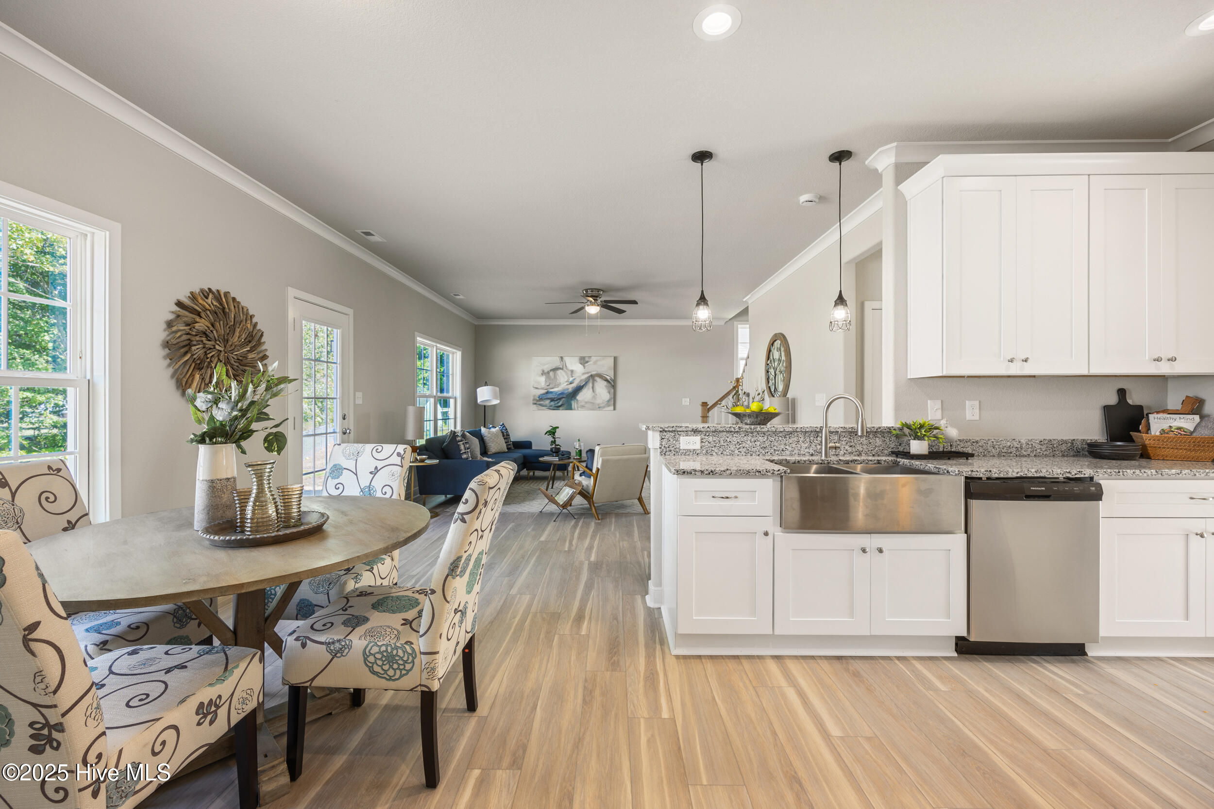 103 Glen Drive Camden, NC 27921 - Photo 4 of 43 34__39a2165