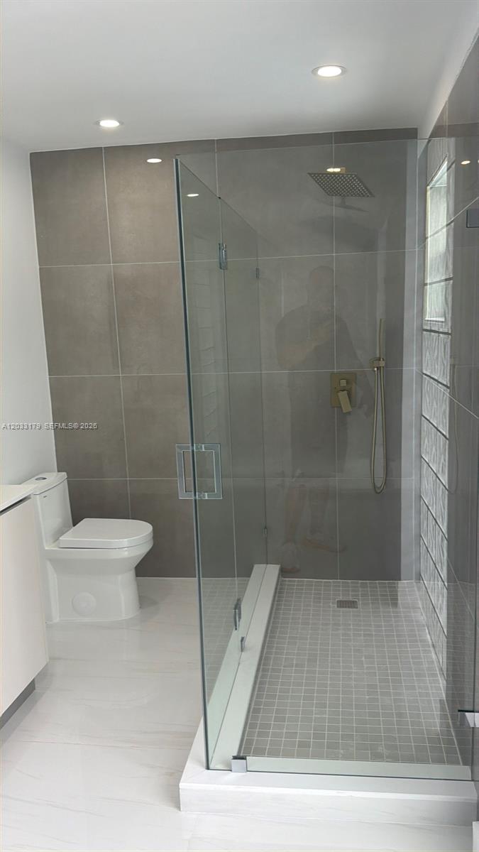 13895 Southwest 22nd Street Miami, FL 33175 - Photo 12 of 20