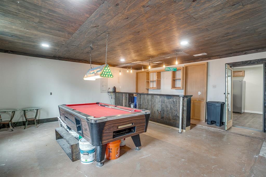 6260 Silver Creek Azle Road Azle, TX 76020 - Photo 27 of 40 a room with furniture and pool table
