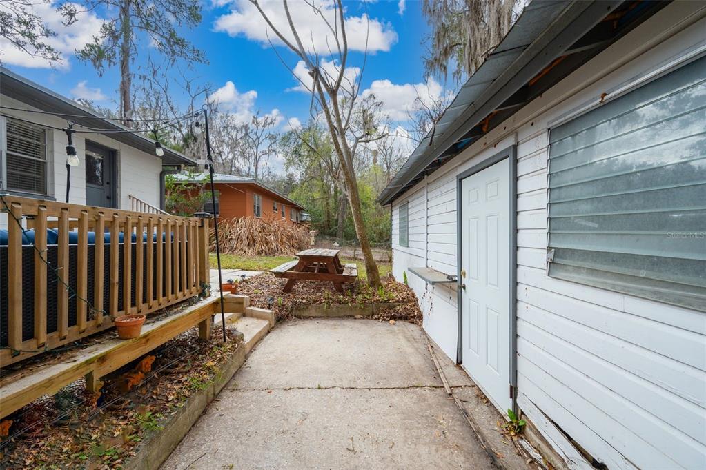 418 Northwest 27th Terrace Gainesville, FL 32607 - Photo 27 of 35