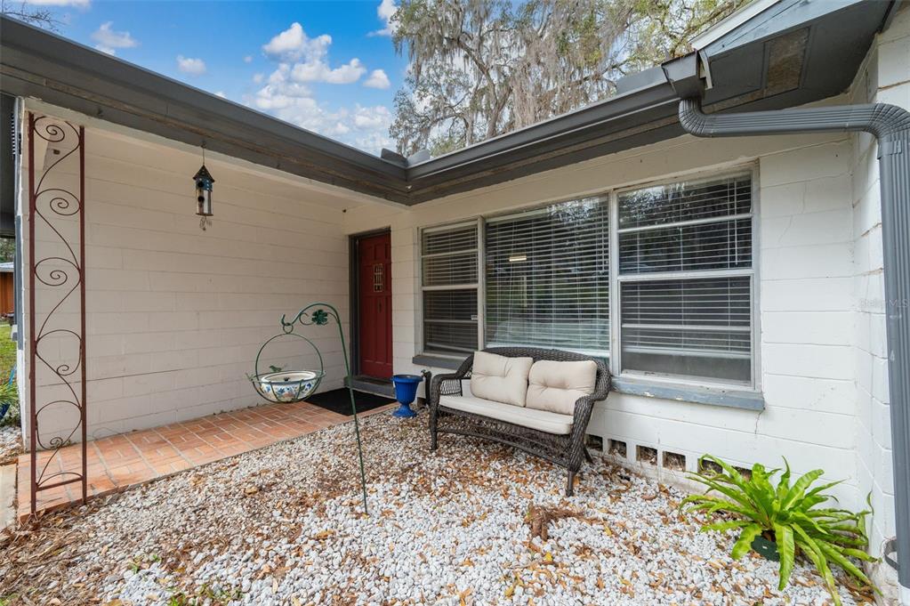 418 Northwest 27th Terrace Gainesville, FL 32607 - Photo 6 of 35