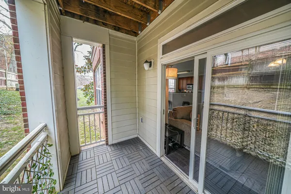 $444,900 | 801 South Greenbrier Street, Unit 113, Arlington, VA 22204