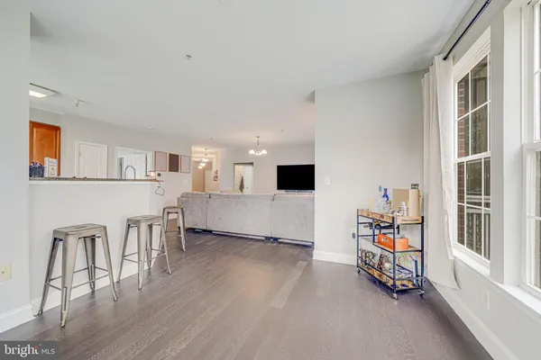 $444,900 | 801 South Greenbrier Street, Unit 113, Arlington, VA 22204