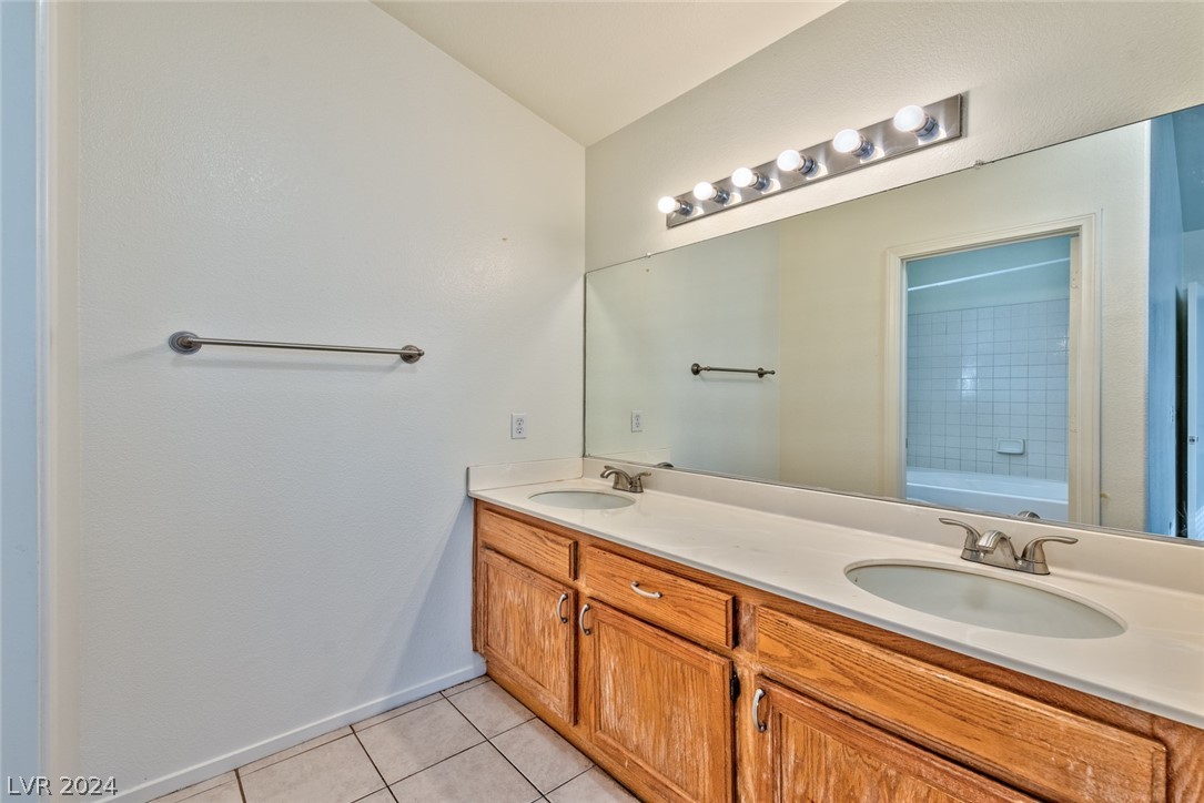 2187 Eclair Circle Las Vegas, NV 89142 - Photo 10 of 16