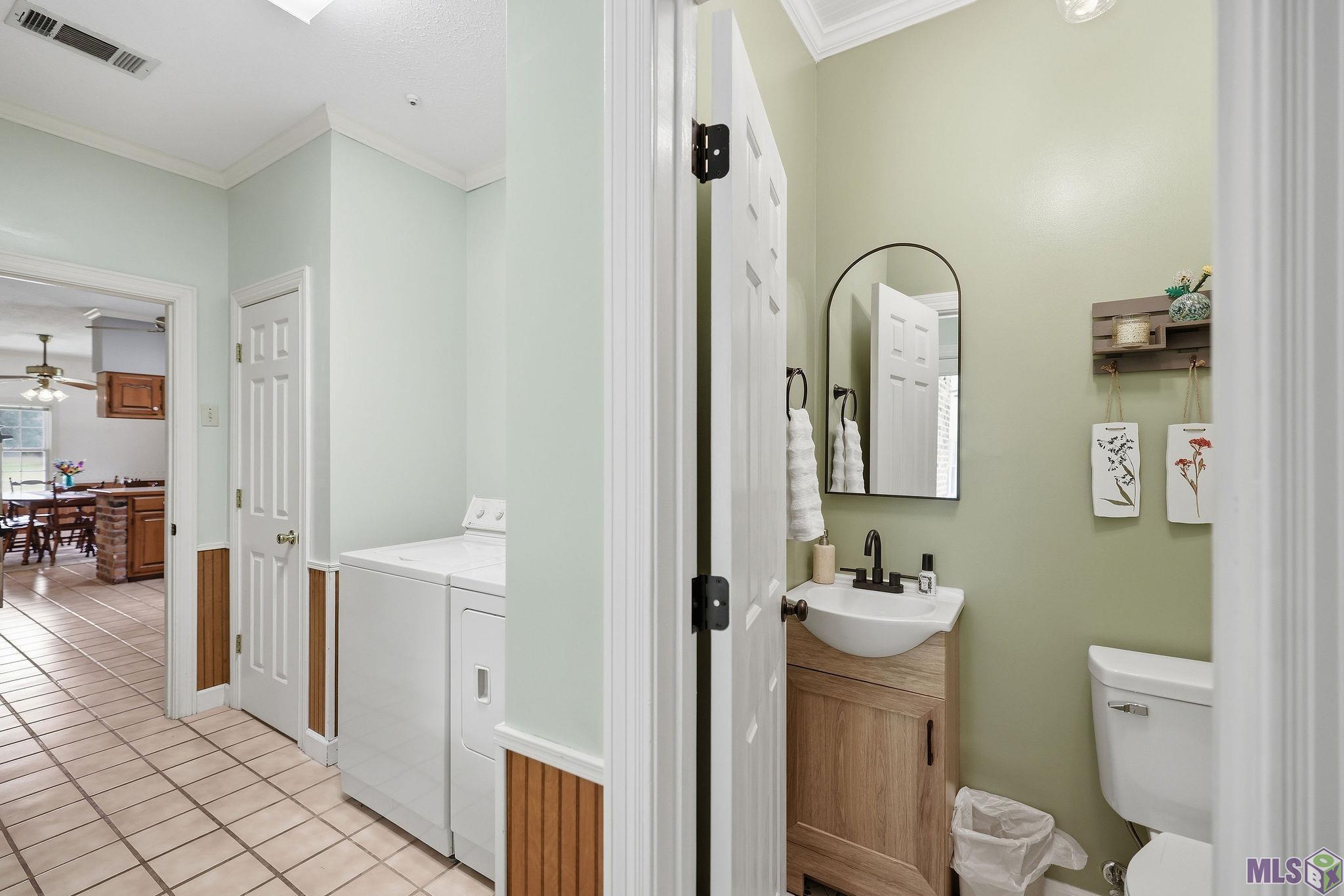 11629 East Brickyard Road Hammond, LA 70401 - Photo 29 of 34 half bath