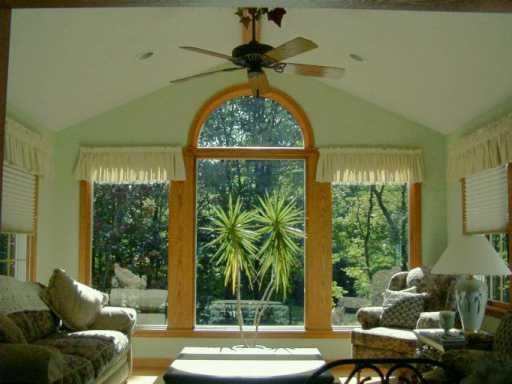 12 Doniport Road Economy, PA 15005 - Photo 4 of 5