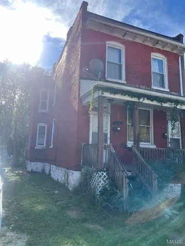 $19,000 | 1620 Missouri Avenue, East St. Louis, IL 62205