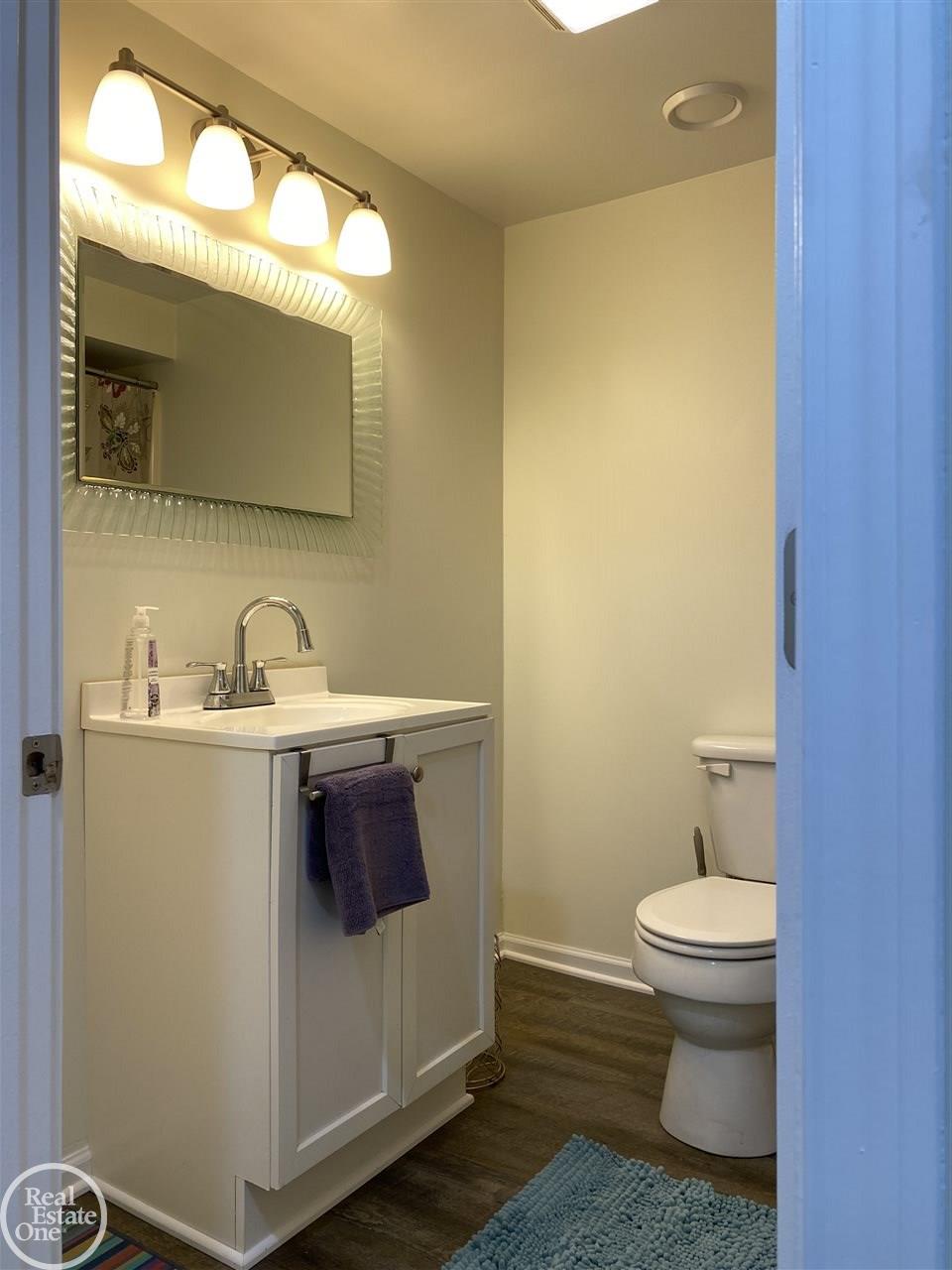 2911 Beach Road Port Huron, MI 48060 - Photo 29 of 32 50021744-28.JPG