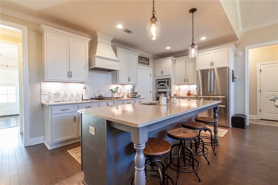 2614 Spring Lakes Crossing Opelika, AL 36801 - Photo 12 of 47 Gallery Image 12