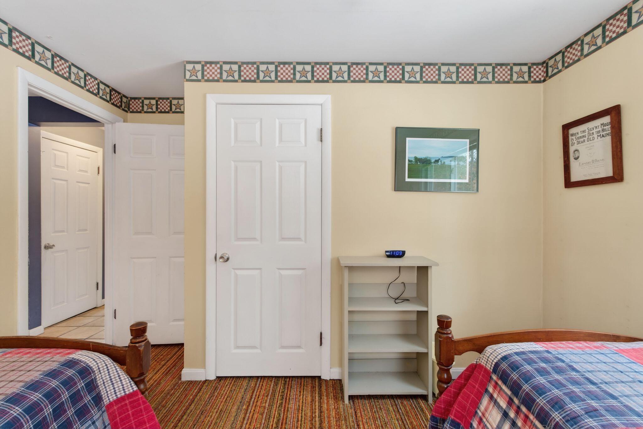 89 Shaw Road Raymond, ME 04071 - Photo 15 of 28 31_DSC06328